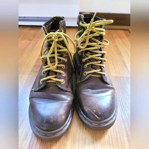 Vintage Dr Marten. Made in England. Size 8 women's.